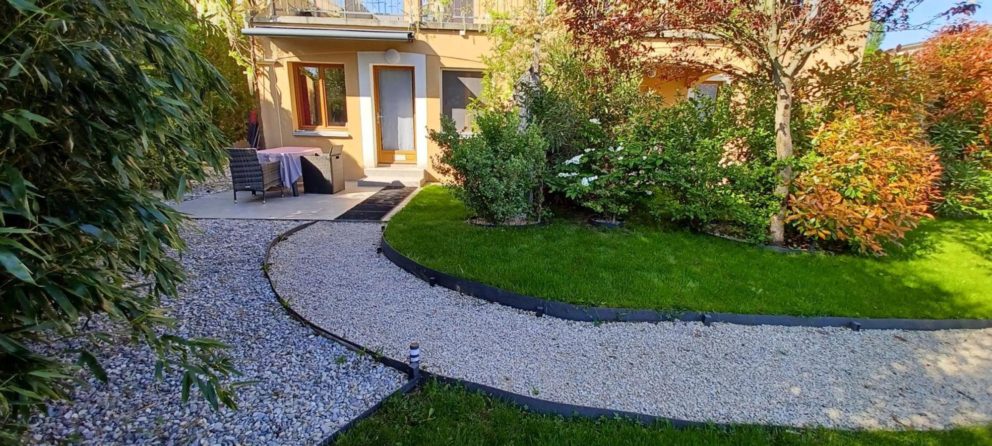 Appartement Entre Sisteron Et Gorges De La Meouge " Les Hauts De Toscane " Ribiers Dış mekan fotoğraf